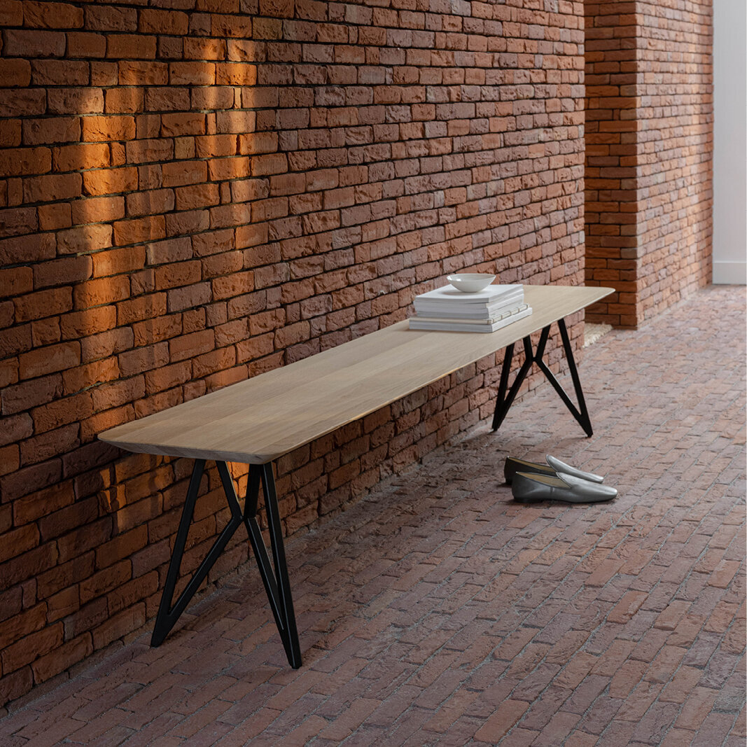 Design Dining Bench | Butterfly Bench Steel black powdercoating | Walnut naturel lacquer | Studio HENK | 