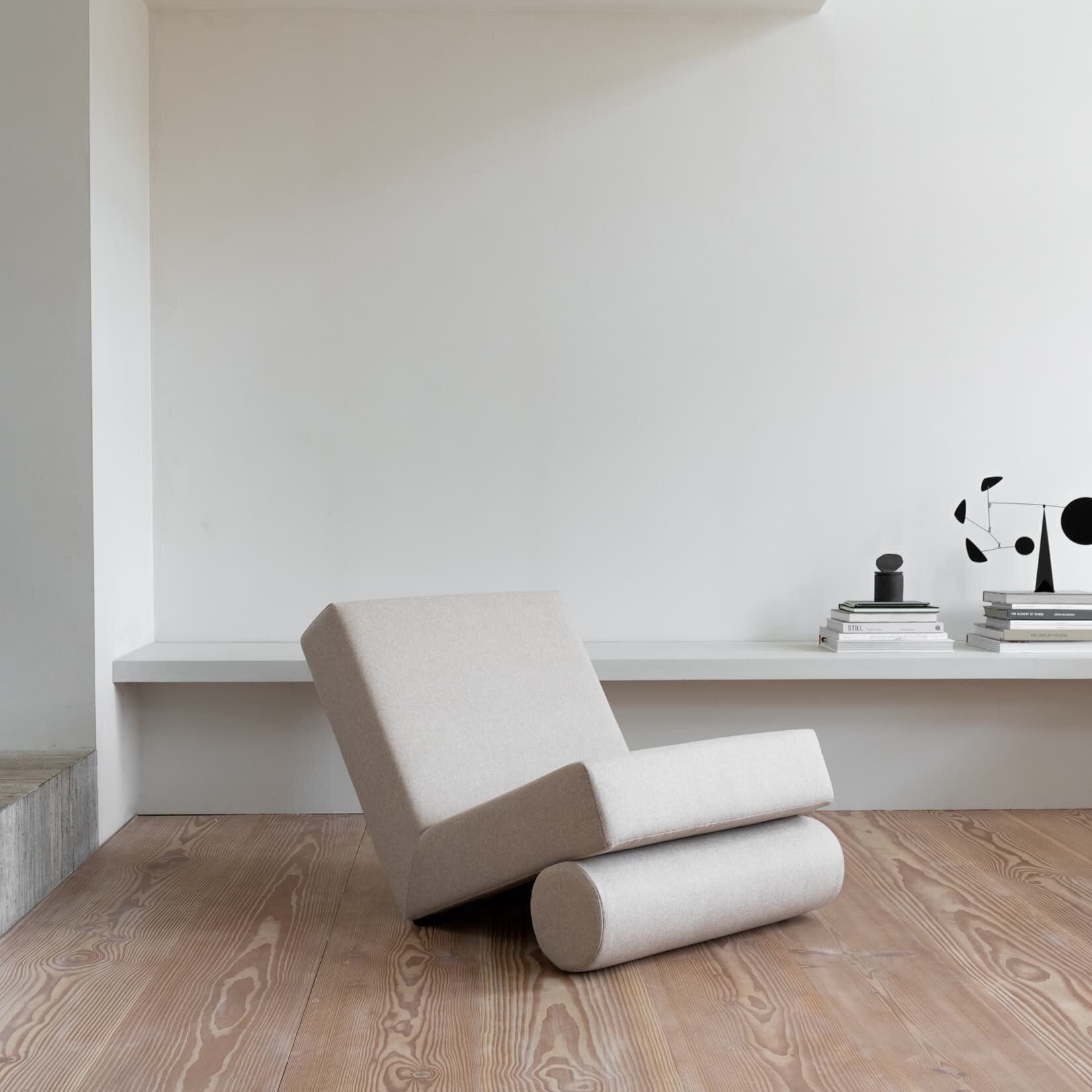 Design modern sofa | Lean lounge Chair 1 hallingdal65 350 | Studio HENK | 