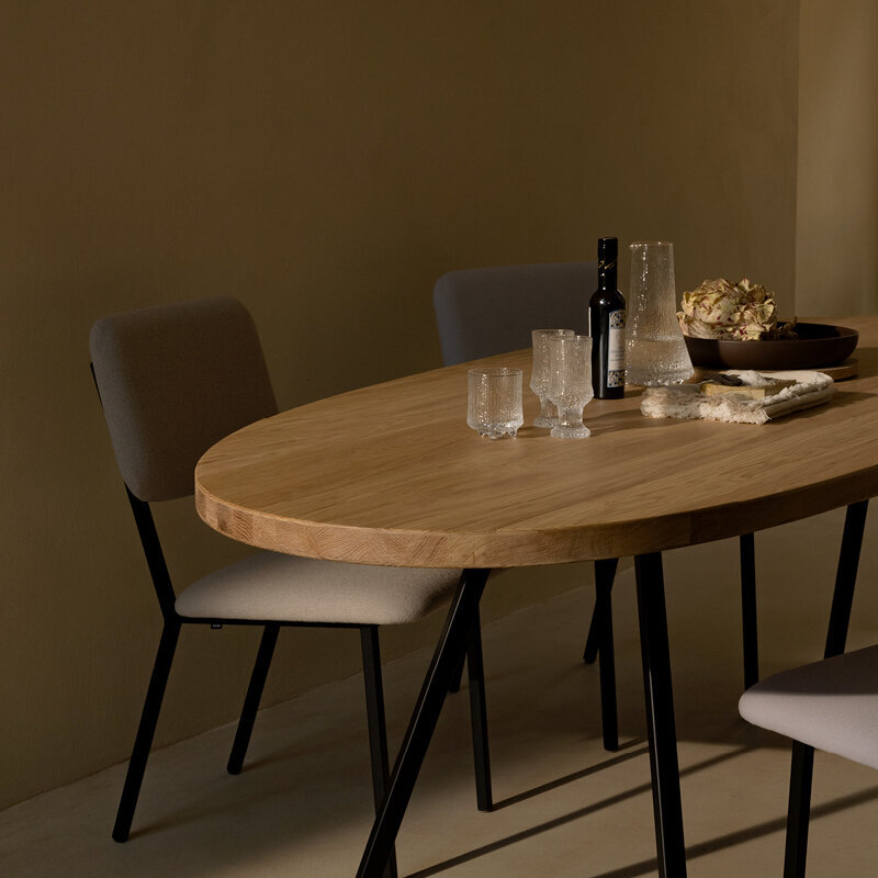 Blob Design dining table | Slot 1 Amoeba LivingBoard P5 Natural lacquer | Amoeba LivingBoard P5 Natural lacquer | Studio HENK | 