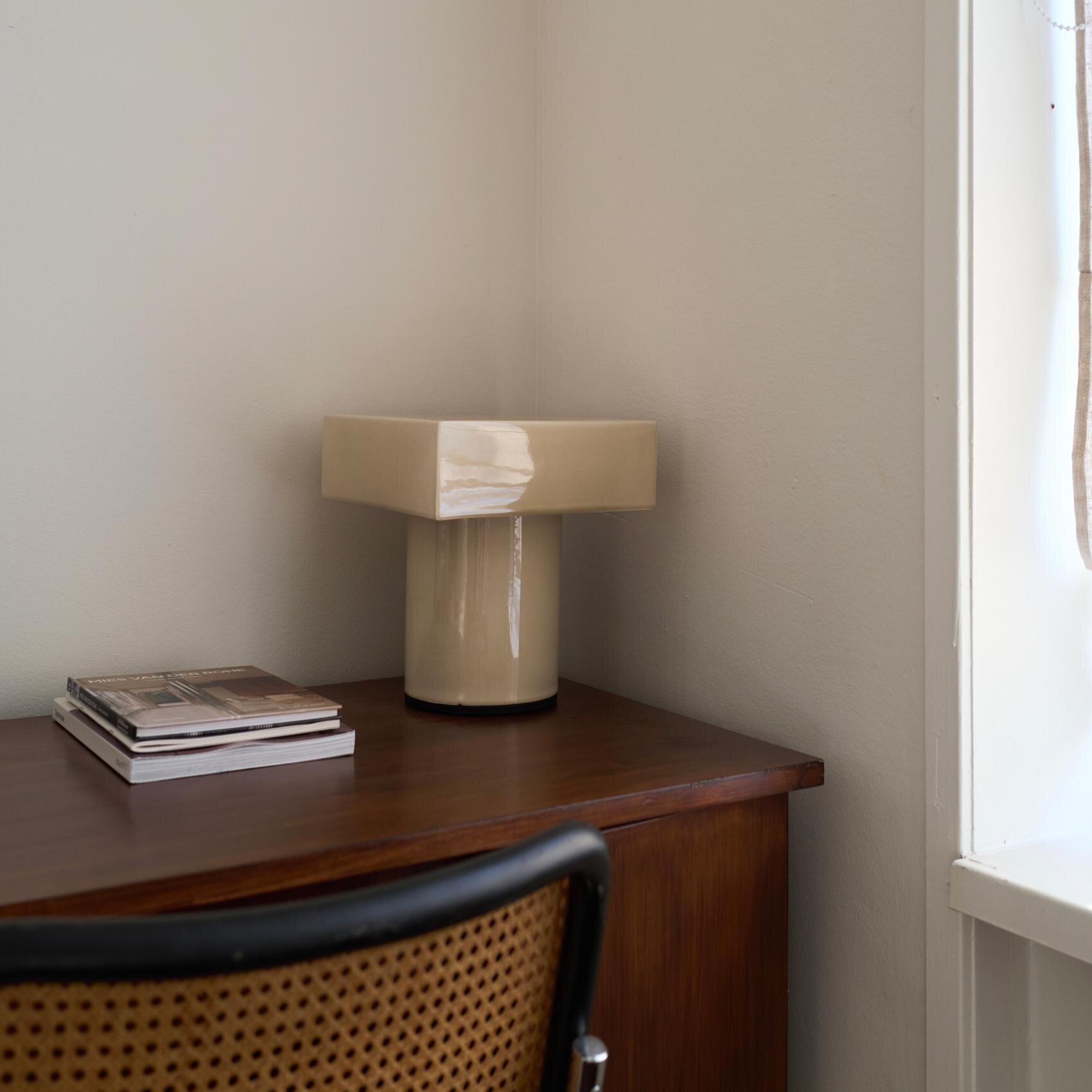 Design lighting | Display table lamp | Studio HENK | 