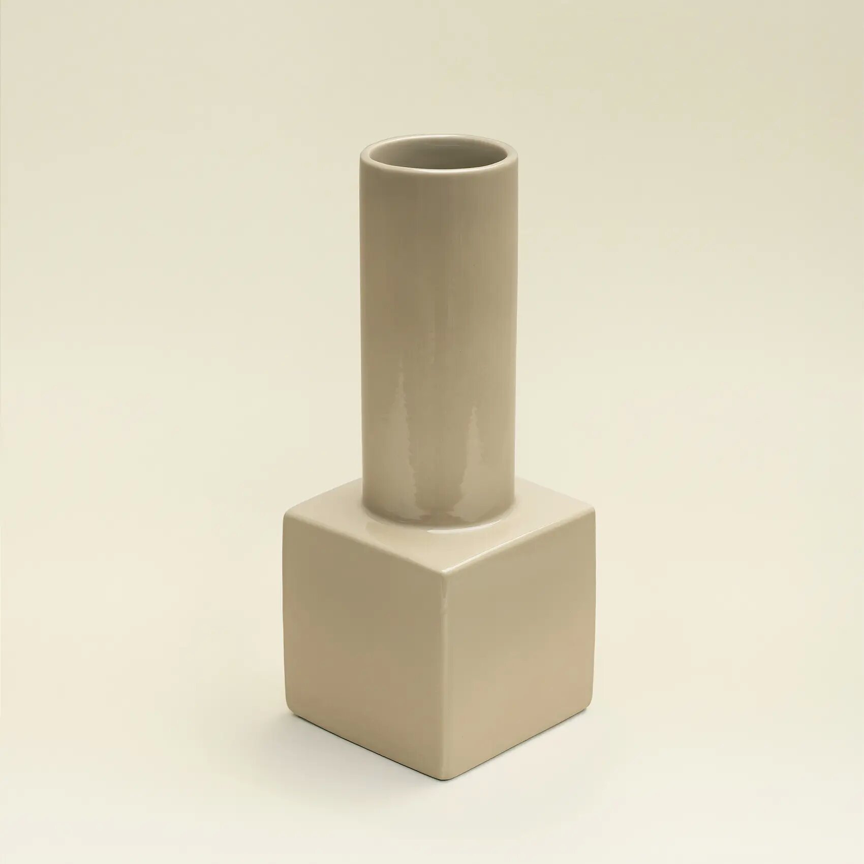 Design vase Display Vase Butter yellow | Studio HENK | 