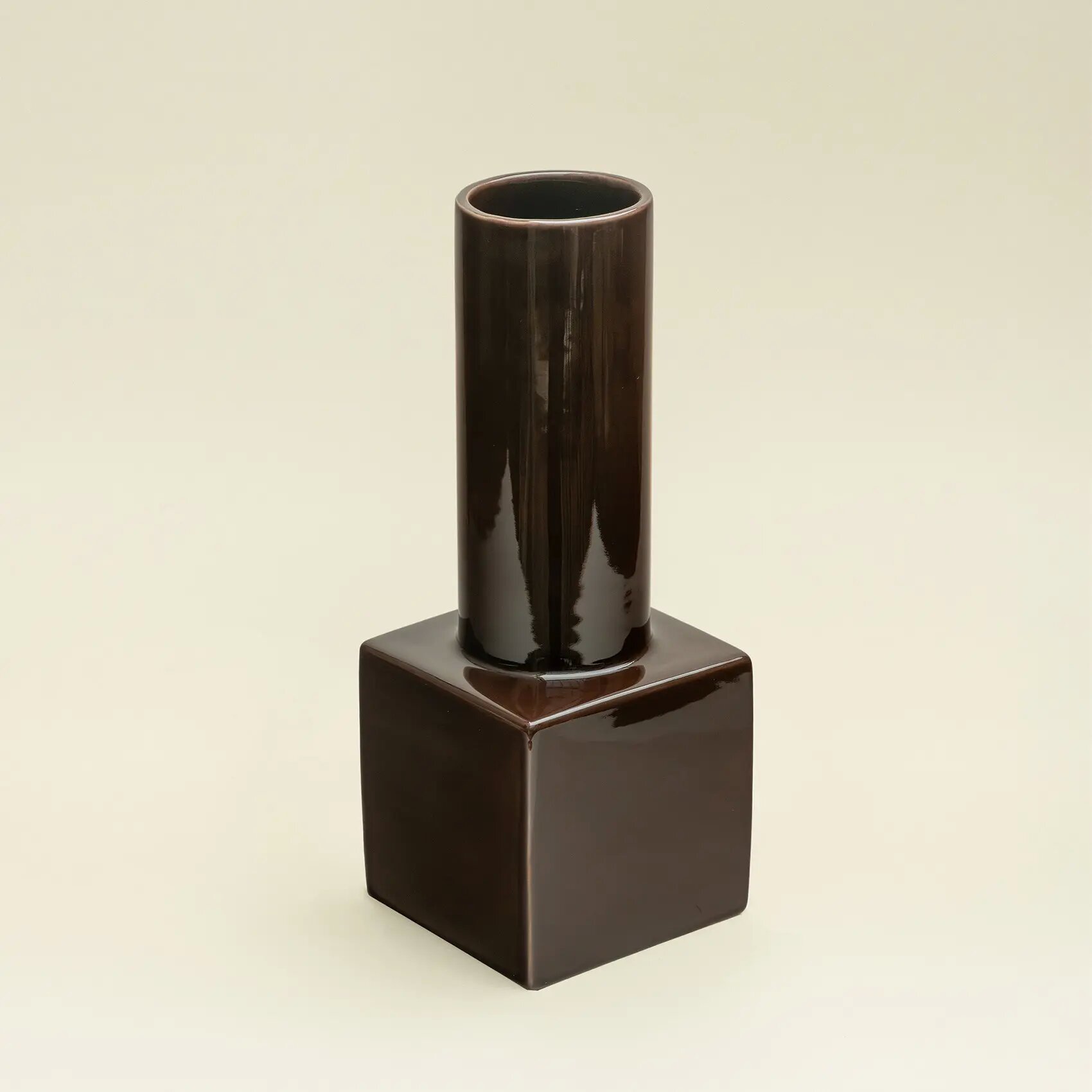 Design vase Display Vase Butter yellow | Studio HENK | 