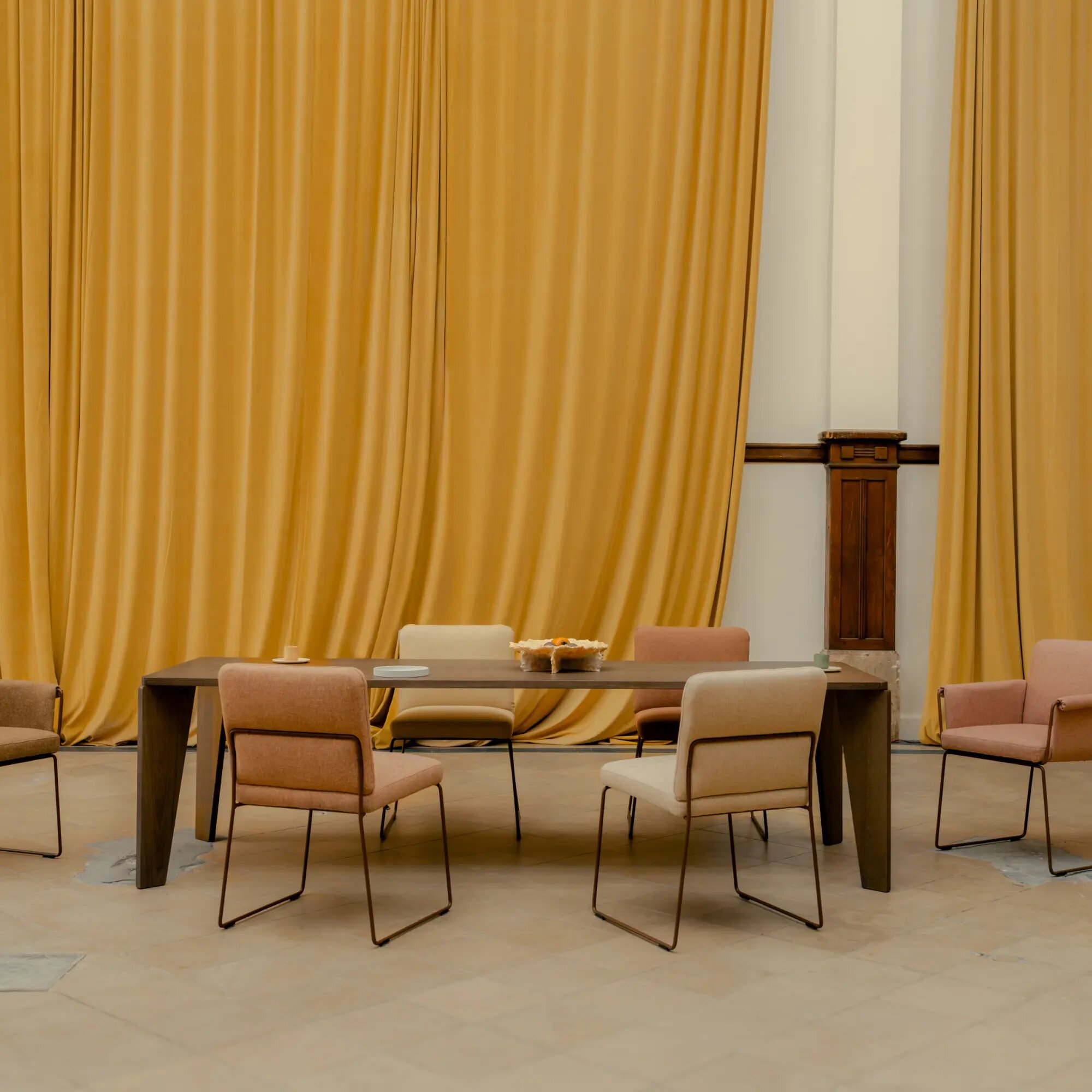 Design modern dining chair | Unfold Chair Pink orion blossom166 | Studio HENK | 