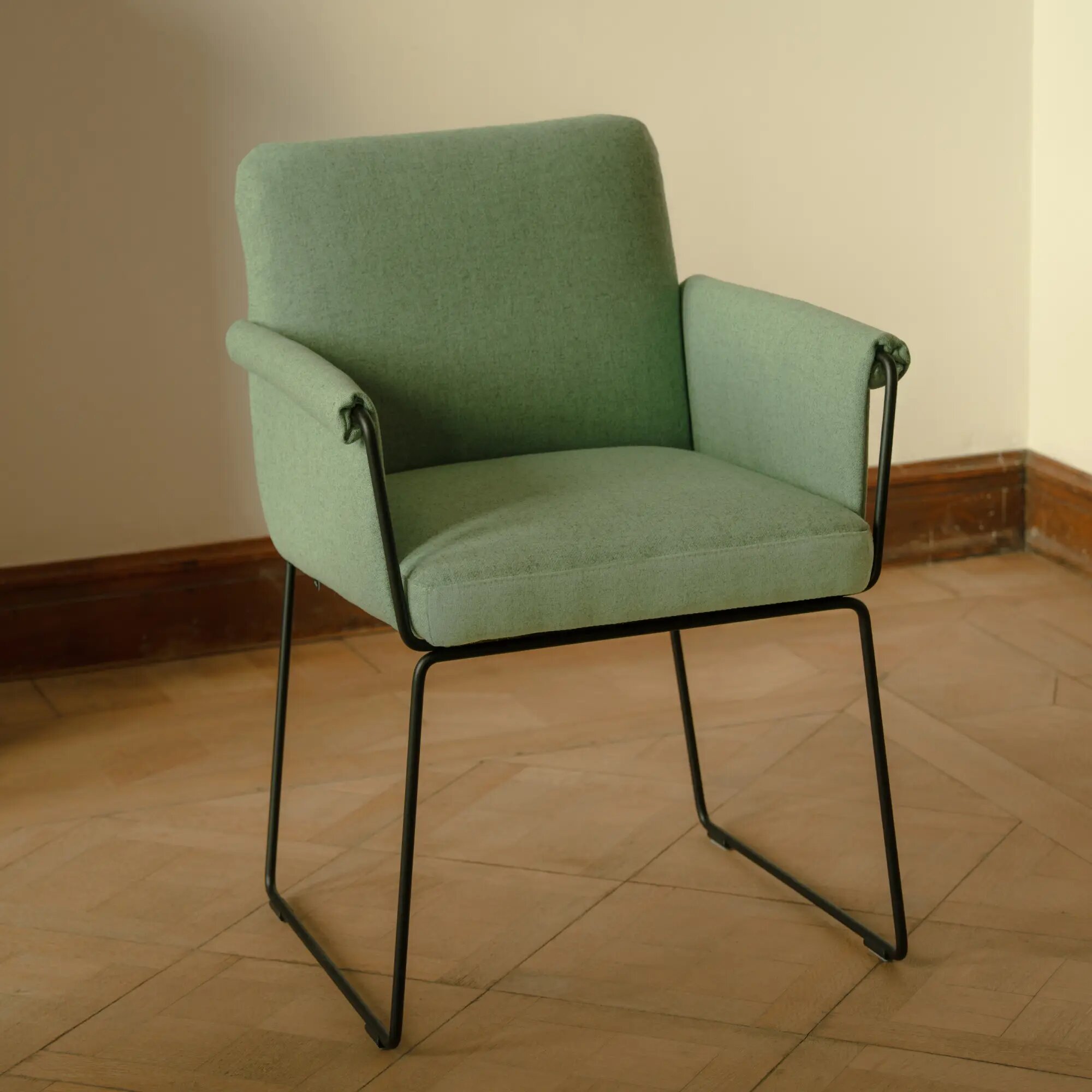 Design modern dining chair | Unfold Chair Pink orion blossom166 | Studio HENK | 