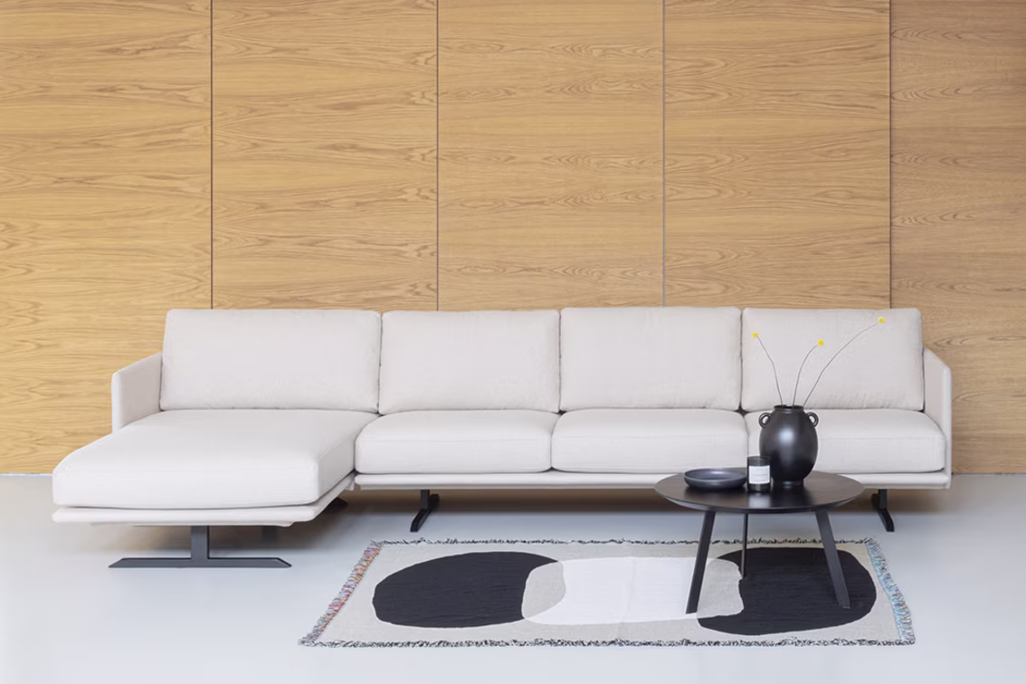 Illustrative image for ‘How to find the ideal sofa for your home`