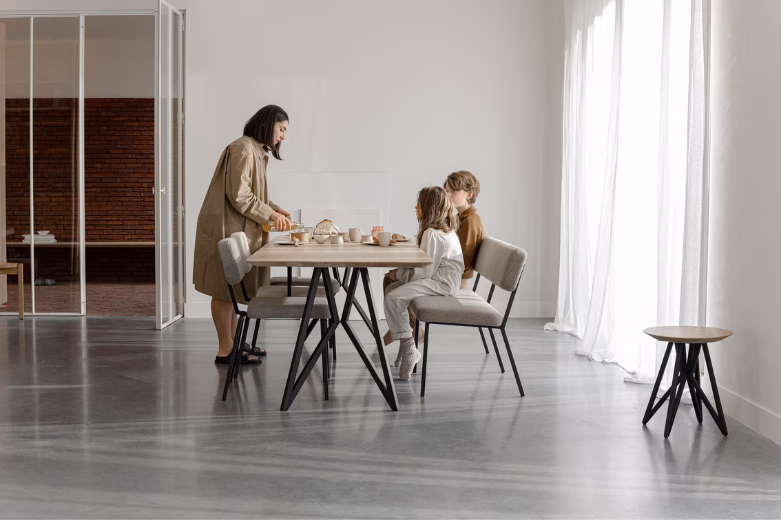 Illustrative image for ‘FAQ - How to choose the right dining table`