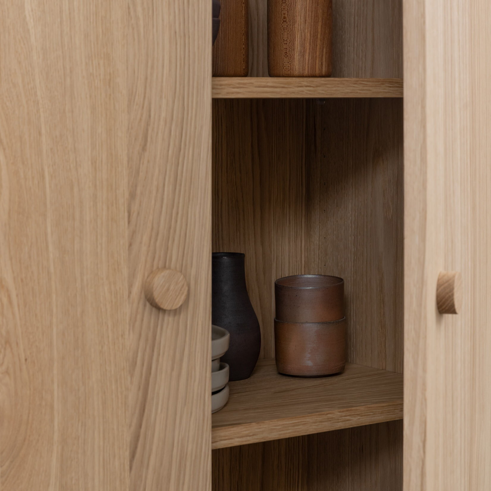 Design cabinet | Wall Cabinet Medium | Studio HENK | 