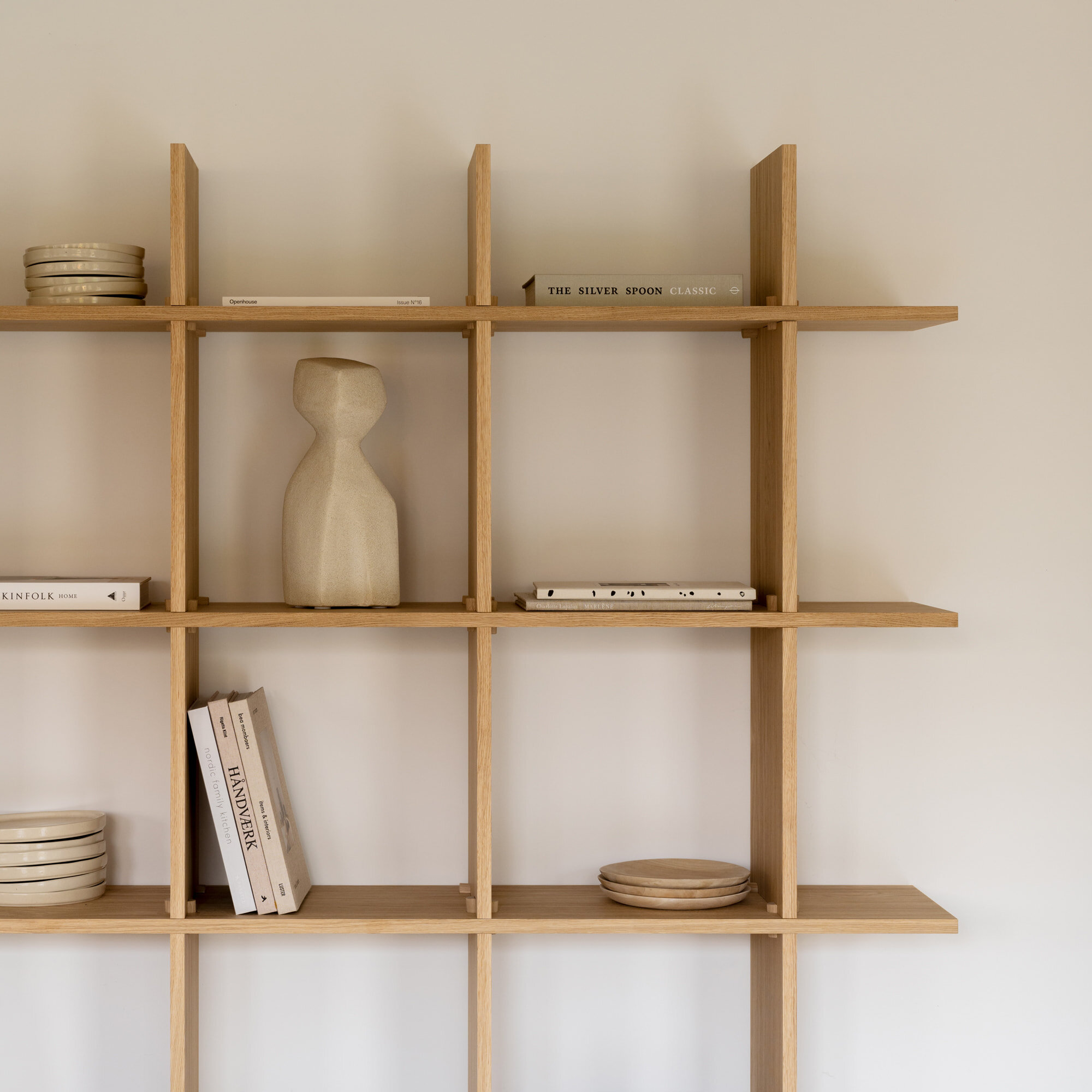 Designer cabinet | Column Cabinet 45 Oak natural light | Studio HENK | 